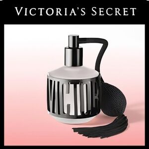✨Victoria’s Secret✨Refillable Black Atomizer & Tassel Perfume Bottle